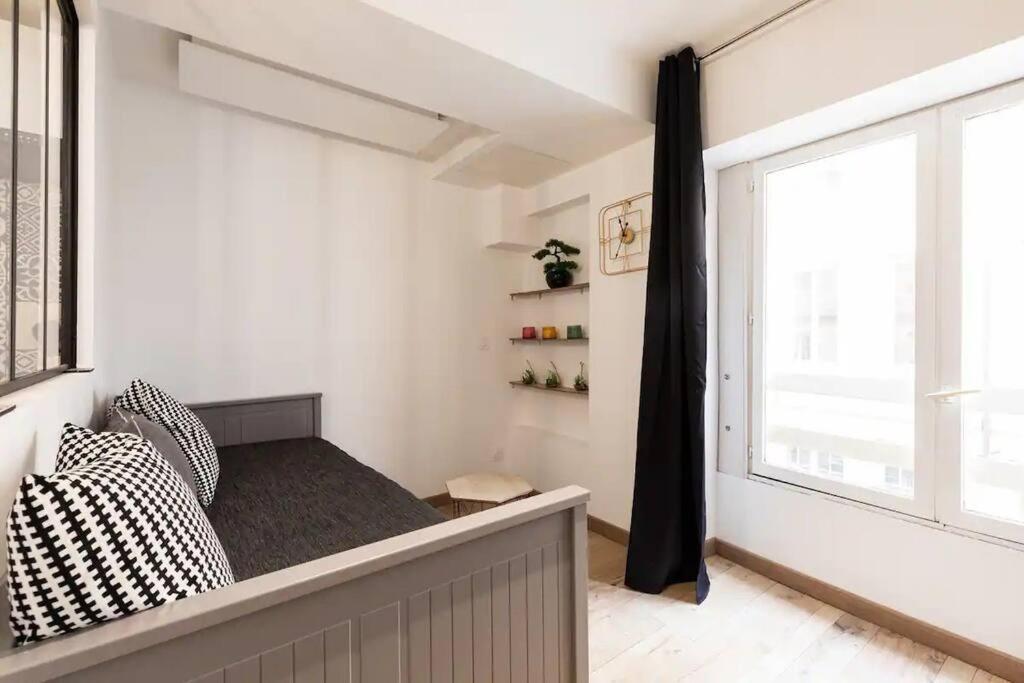 Appartement Le Flesselles - Hyper Centre - Calme Et Cosy à Lyon Extérieur photo